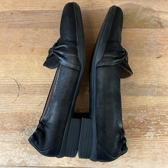 Dansko Karen Loafer Burnished Black Nubuck Leather Bow Ruching Size EU 40 9.5-10 - Picture 7 of 11